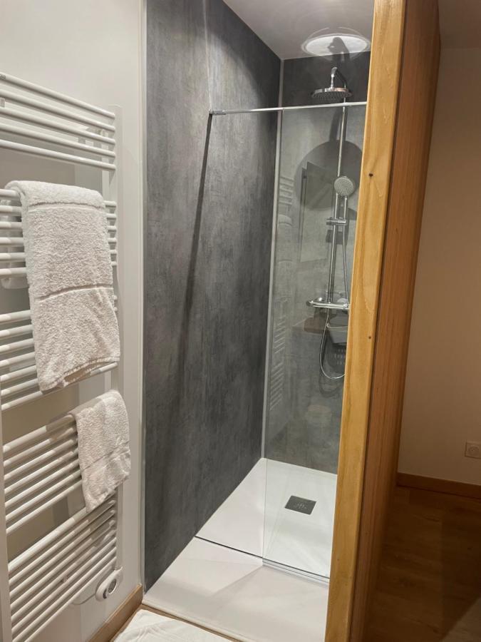 Bryas 1 - Appartement Charmant Chateauroux Exterior photo